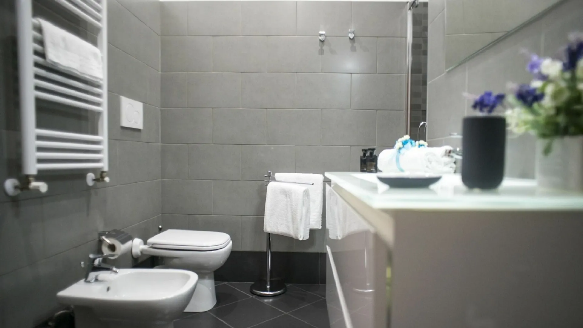 Costantino Secondo Guest House Roma İtalya